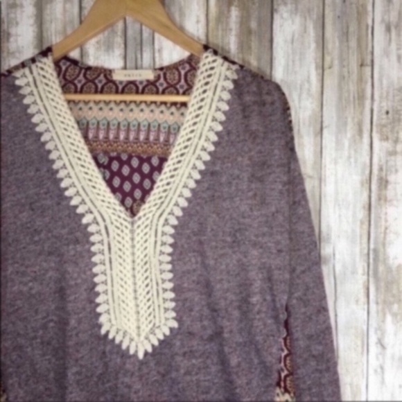 Entro Oversized Mixed Print Blouse - Picture 2 of 4